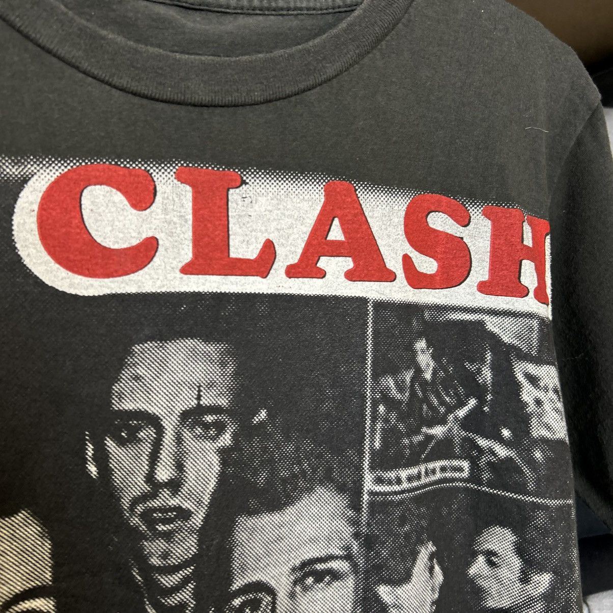 Band Tees Vintage The Clash Big Graphic Logo Black 90’s Rock Band tee Size US S / EU 44-46 / 1 - 3 Thumbnail