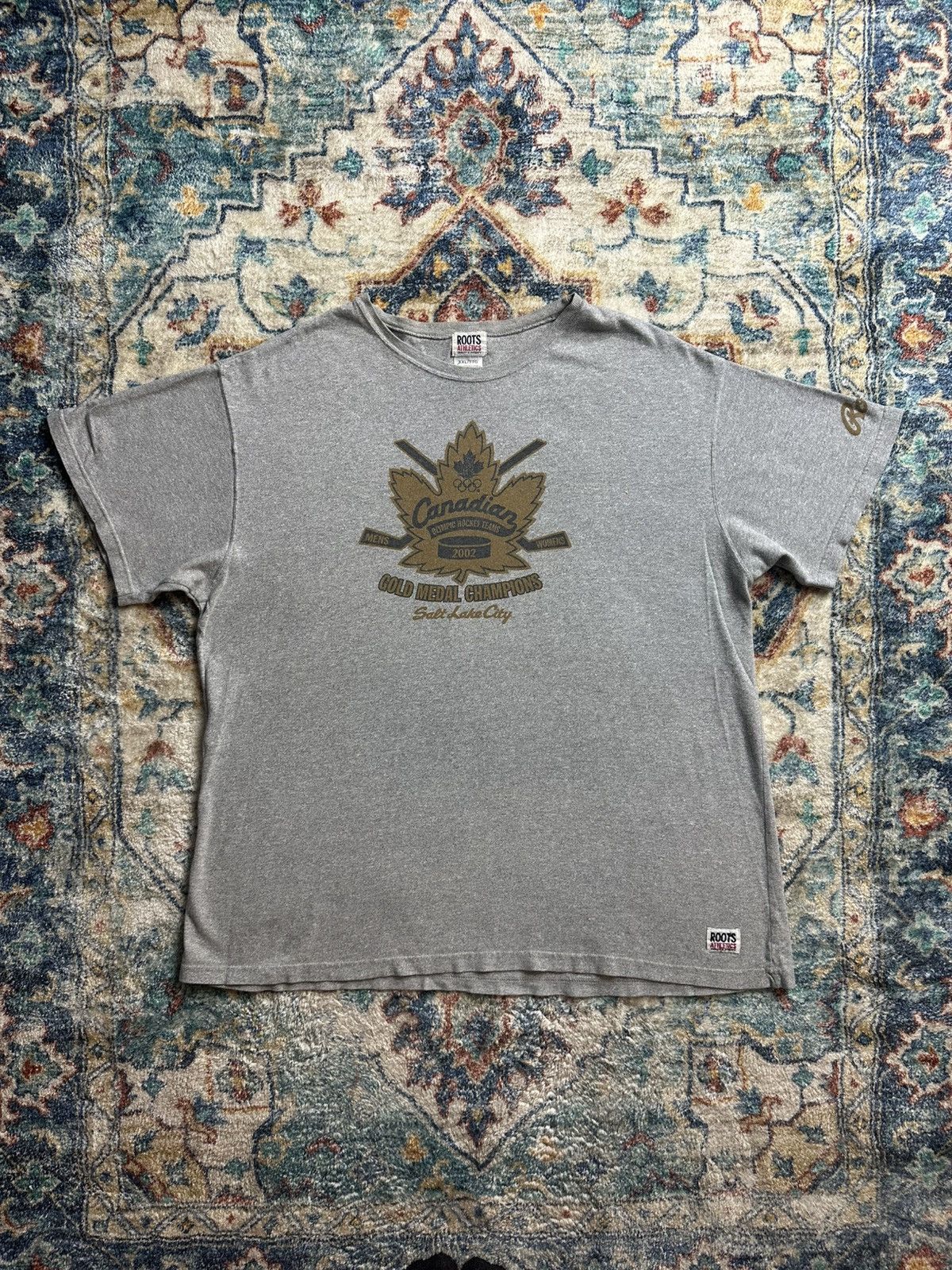 Roots × Vintage Vintage Roots Salt Lake City Olympics Hockey T-shirt Size US XXL / EU 58 / 5 - 1 Thumbnail