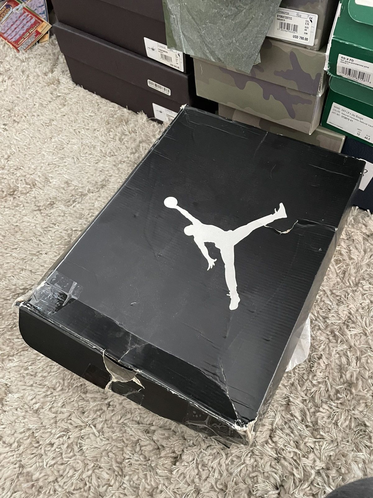Jordan Brand Jordan 9 Kilroy Size US 11 / EU 44 - 14 Thumbnail