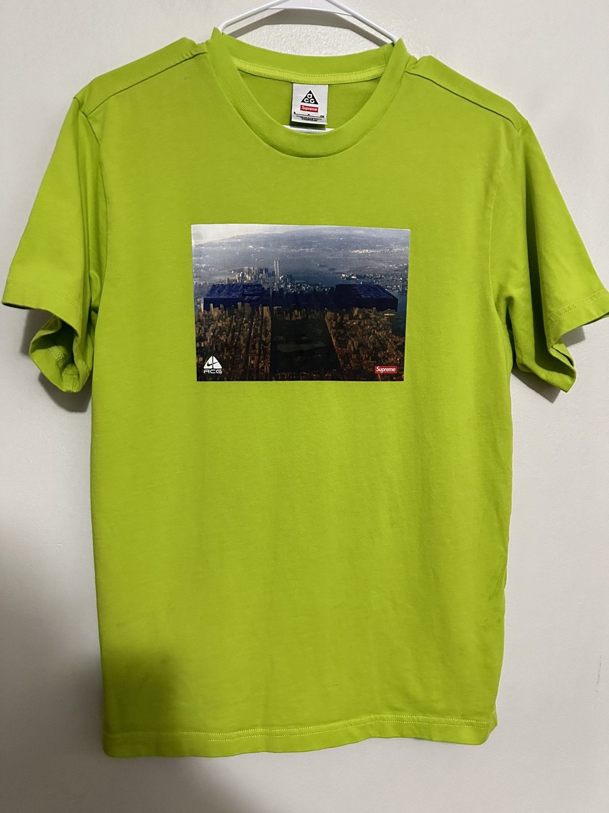 Tシャツ・カットソー Supreme x Nike ACG Grid T-Shirt Green Supreme x ACG Nike t-shirt Grid 'Neon Green' | Vert
