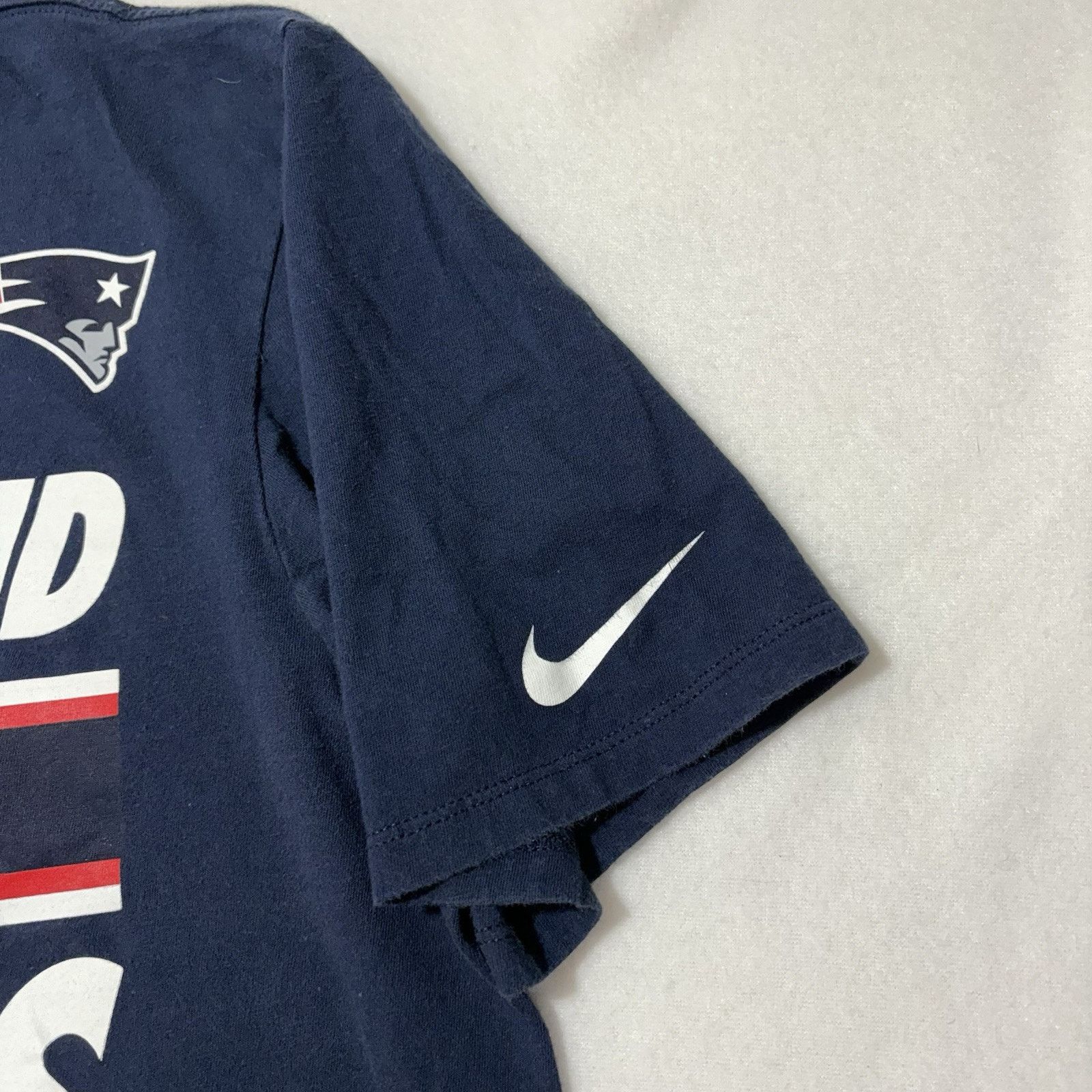 Nike Nike New England Patriots Large Athletic Graphic T Shirt NFL Size US L / EU 52-54 / 3 - 5 Thumbnail