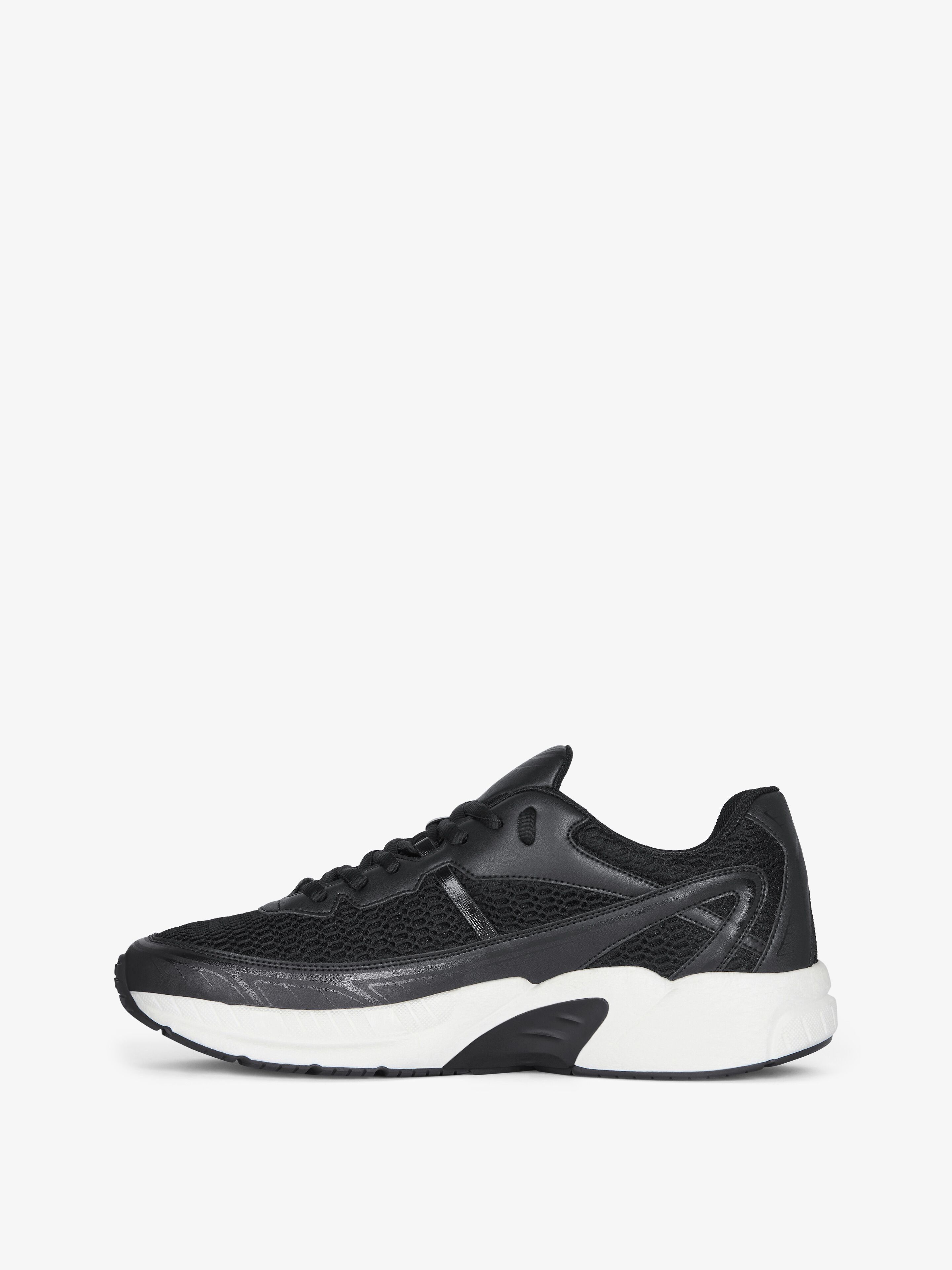 Givenchy o1w1db10925 NFNTY-52 Low Top Runner Sneakers in Black Size US 9 / EU 42 - 3 Thumbnail