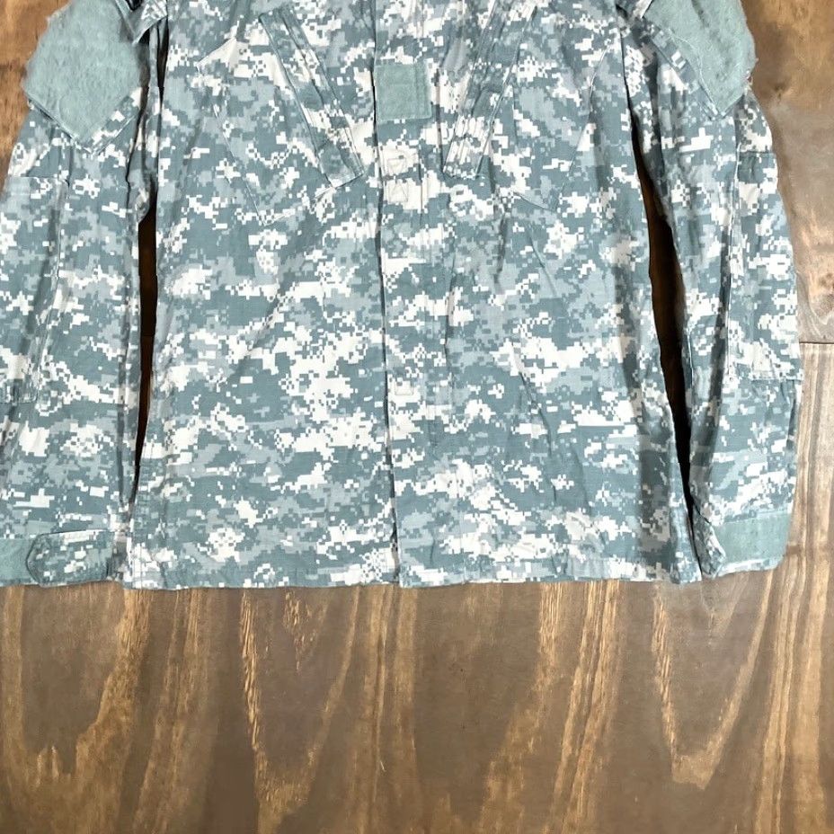 Vintage VINTAGE Army Coat Mens Jacket Camouflage Digicam Green Small Long Military Size US S / EU 44-46 / 1 - 3 Thumbnail