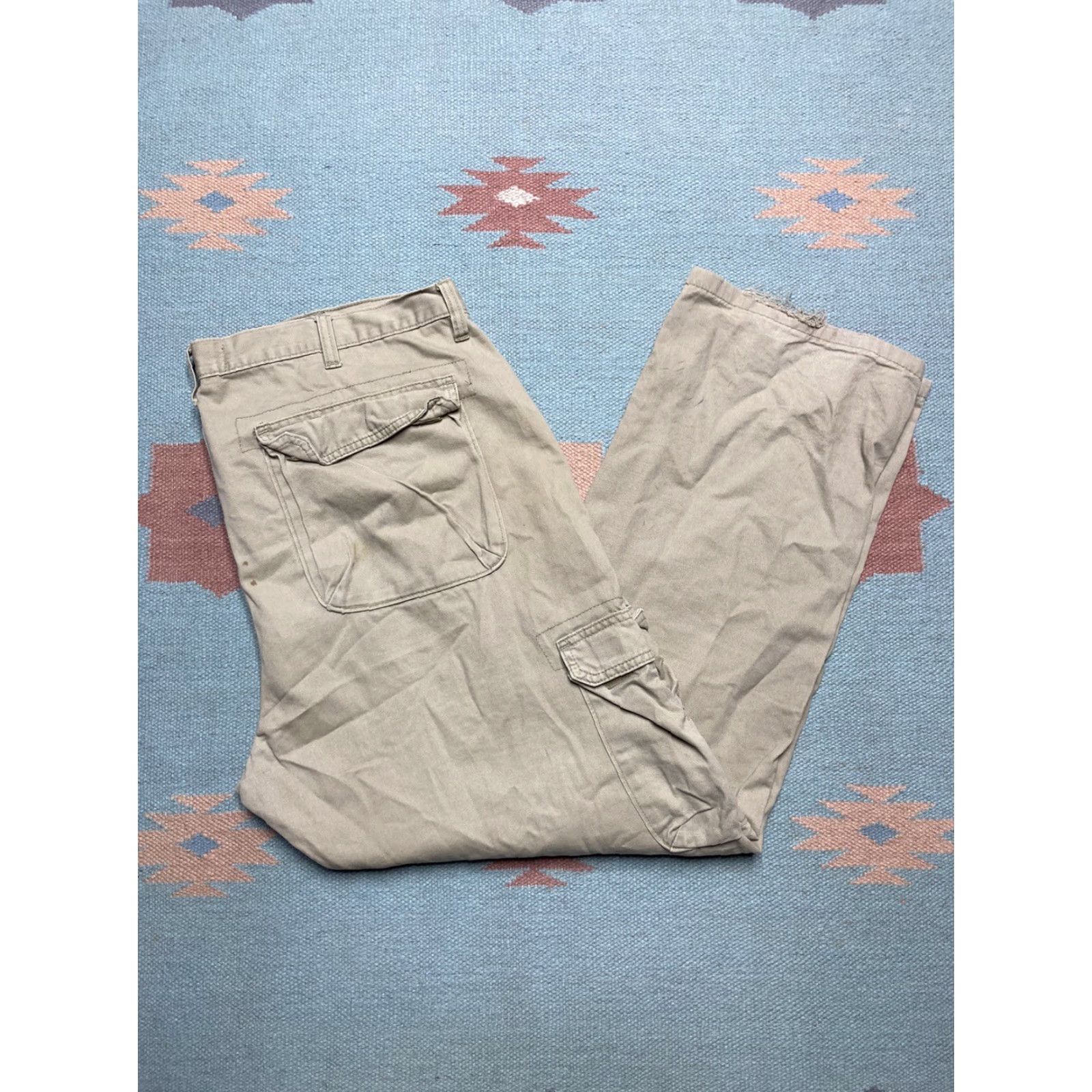 Wrangler VINTAGE Wrangler cargo pants baggy y2k skater tan khaki army relaxed fit 41x30 Mens Cargo Pants Beige 90s Size US 41 - 2 Thumbnail