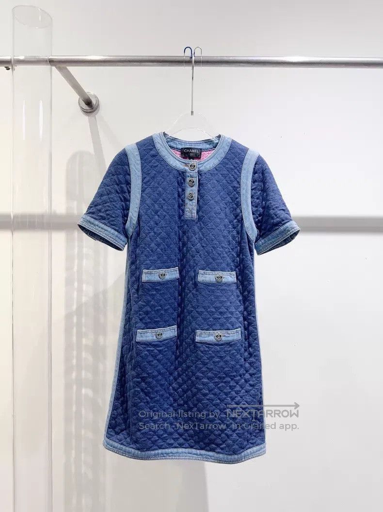 Chanel Chanel Denim dress with diamond button Size XXS / US 00 / IT 34 - 1 Thumbnail