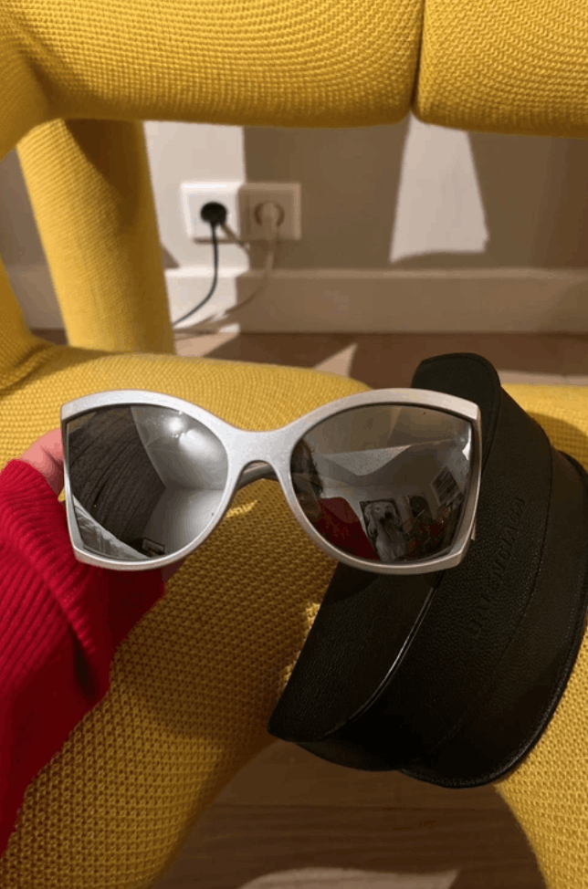 Balenciaga Balenciaga Sunglasses goggles void butterfly mask dynasty Size ONE SIZE - 8 Thumbnail