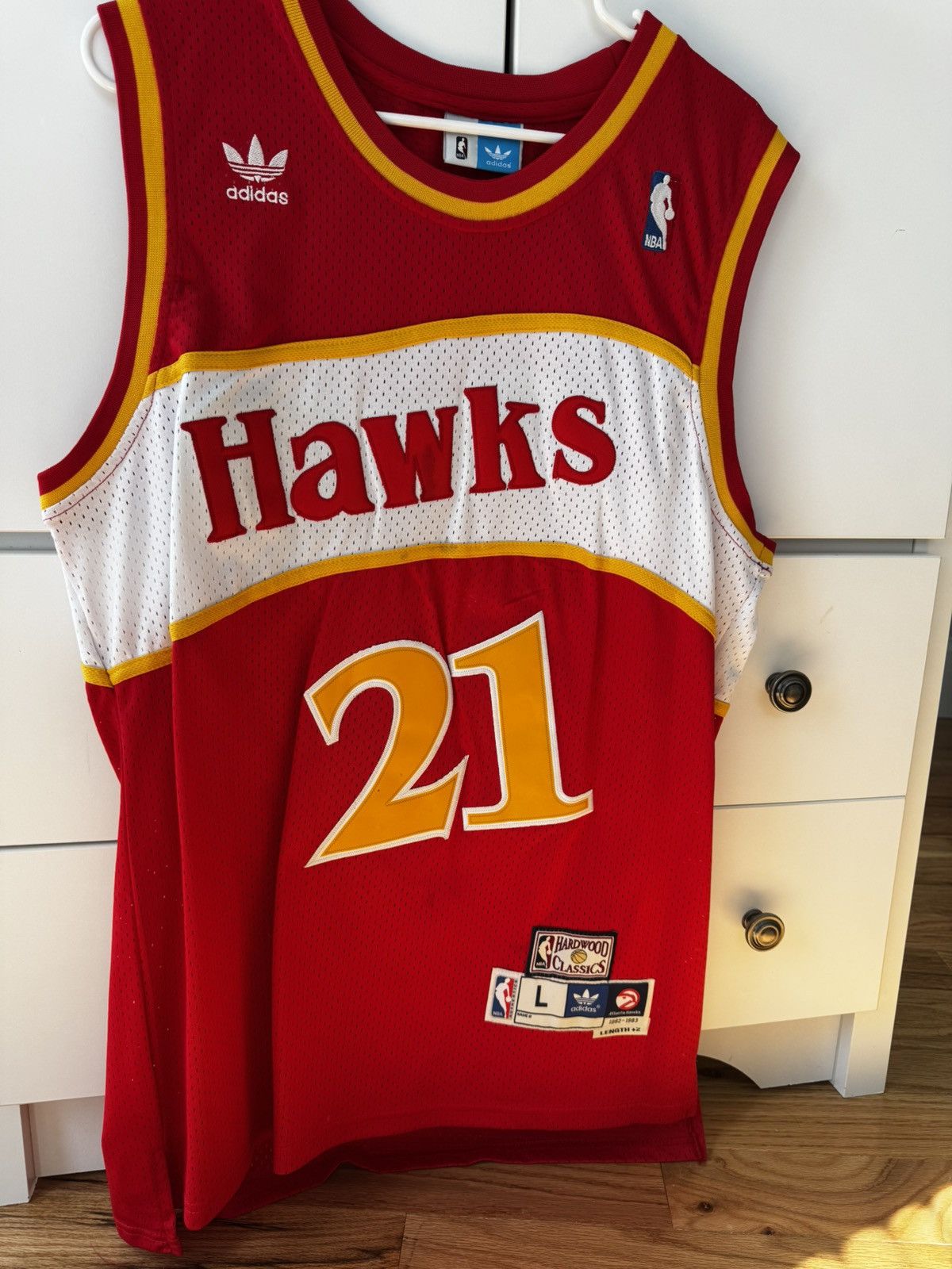Adidas 1982-83 Dominique Wilkins Jersey Size US L / EU 52-54 / 3 - 1 Thumbnail