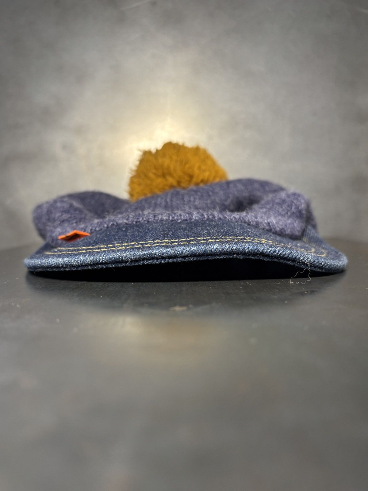 Levi's 1970s Levi's Orange Tab Hat Vintage Ski Pom Pom Brim Beanie Size ONE SIZE - 4 Thumbnail