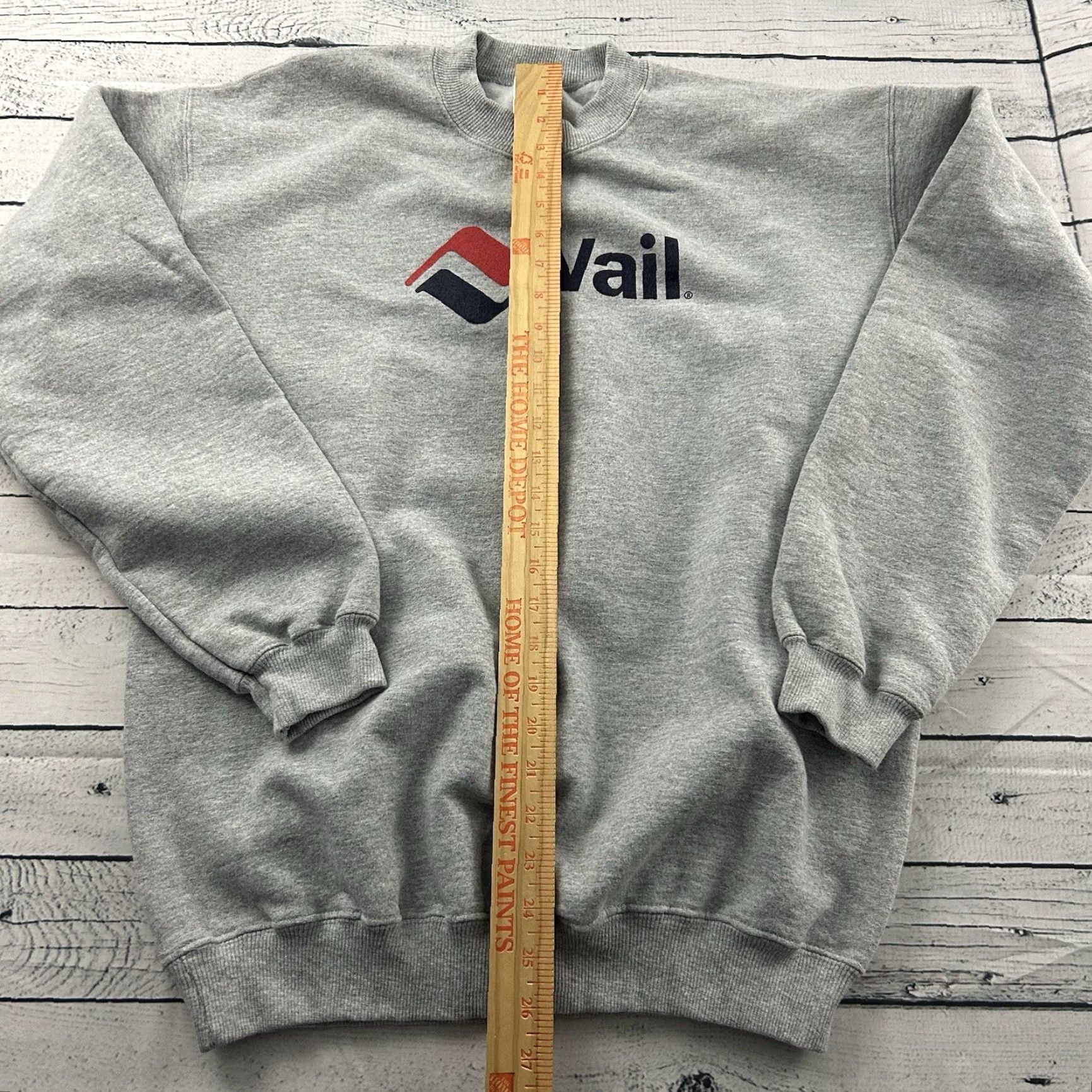 Gildan VAIL Ski Resort Pullover Gildan Sweatshirt Mens S Gray Shirt Mens S Gray VAIL Ski Resort Pullover Gildan Sweatshirt Shirt Mens S Gray Size US S / EU 44-46 / 1 - 3 Thumbnail