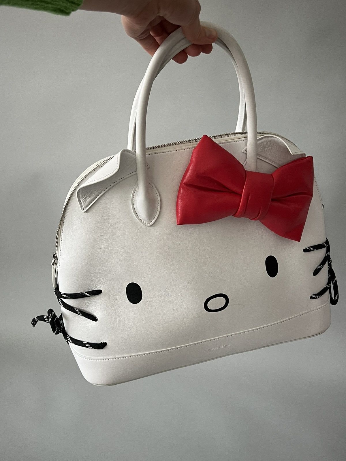 Balenciaga SS20 Balenciaga Hello Kitty Runway Ville Handbag Bag Size ONE SIZE - 9 Thumbnail
