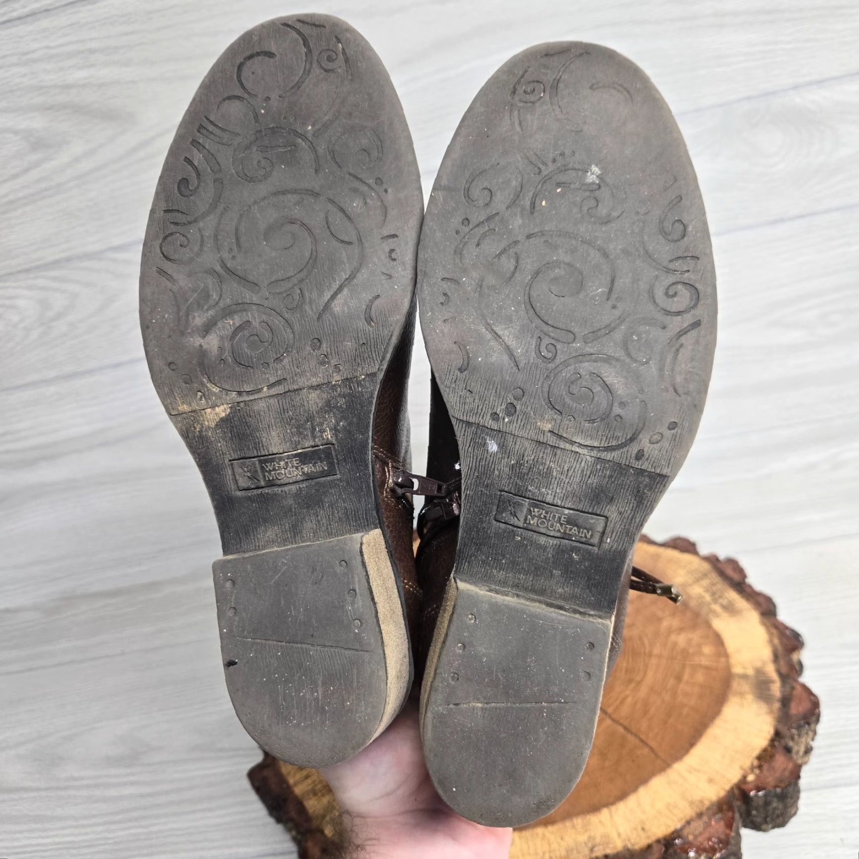 Vintage VINTAGE White Mountain Women's Ankle Boots Slip-On Side Zip Suede Brown Flat 8M Size US 8 / IT 38 - 7 Thumbnail