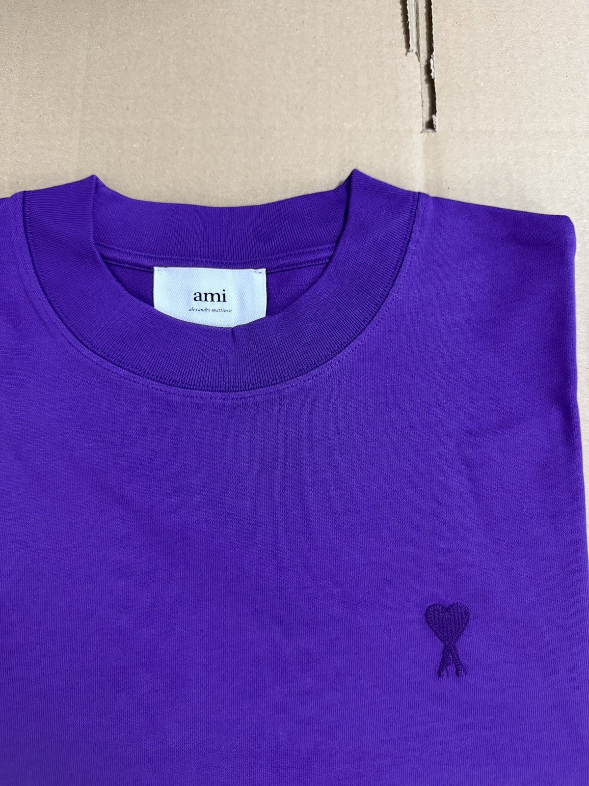 AMI Ami Paris Tonal Heart T-Shirt NEW Size US L / EU 52-54 / 3 - 2 Thumbnail