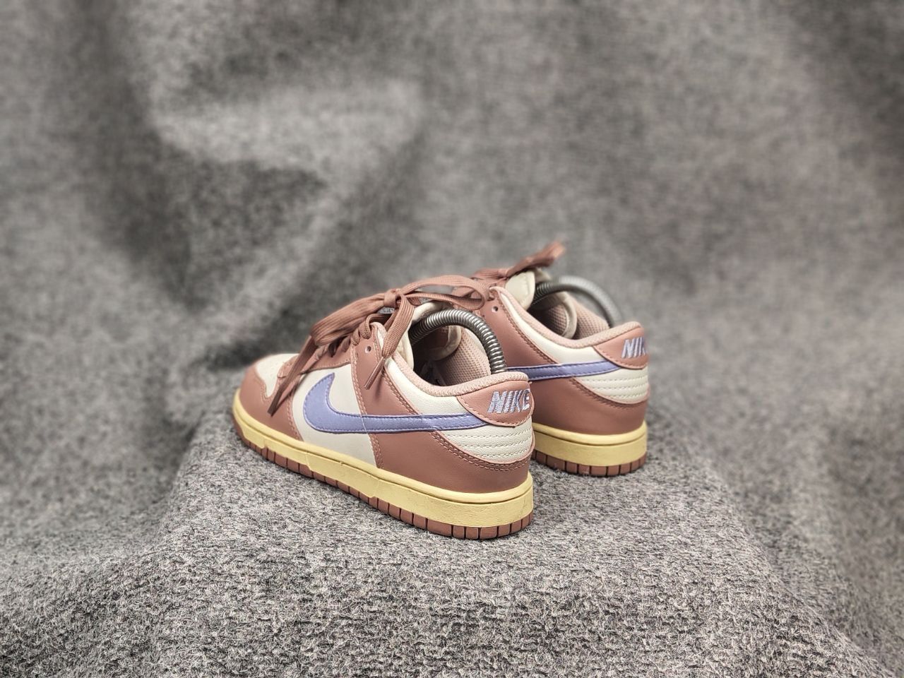 Nike Nike Dunk Low Pink Oxford Purple White Sneaker Vintage Style Size US 5.5 / IT 35.5 - 13 Thumbnail