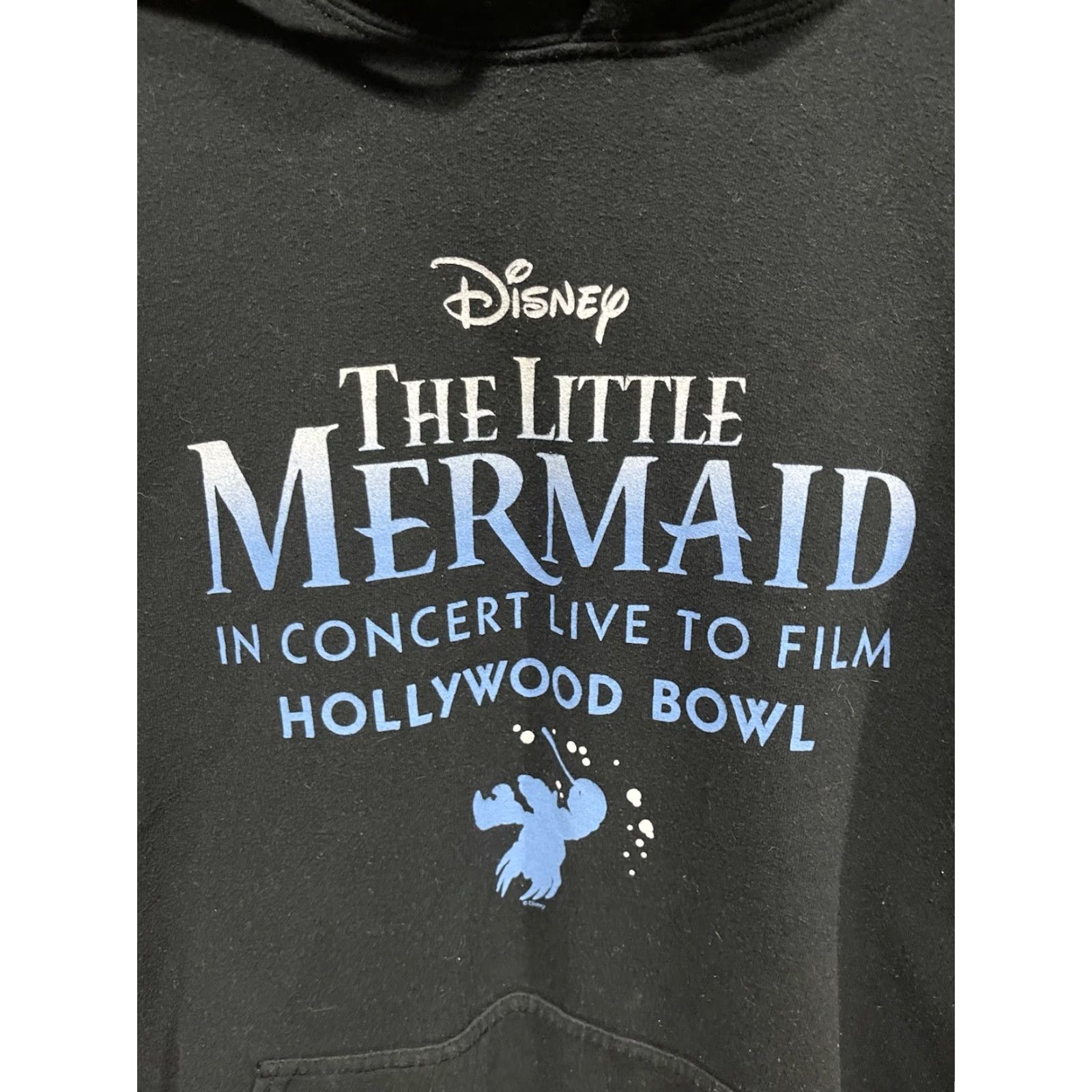 Vintage VINTAGE Little Mermaid Hollywood Bowl Concert Hoodie XL 2016 Unisex Adults Mermaid Black Pullover Sweatshirt 26” Pit to Pit 28” Length Size US XL / EU 56 / 4 - 3 Thumbnail