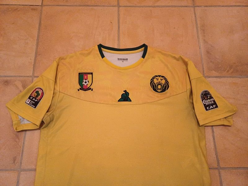 Le Coq Sportif Cameroon 2019 Africa Cup away shirt Size US XL / EU 56 / 4 - 2 Thumbnail
