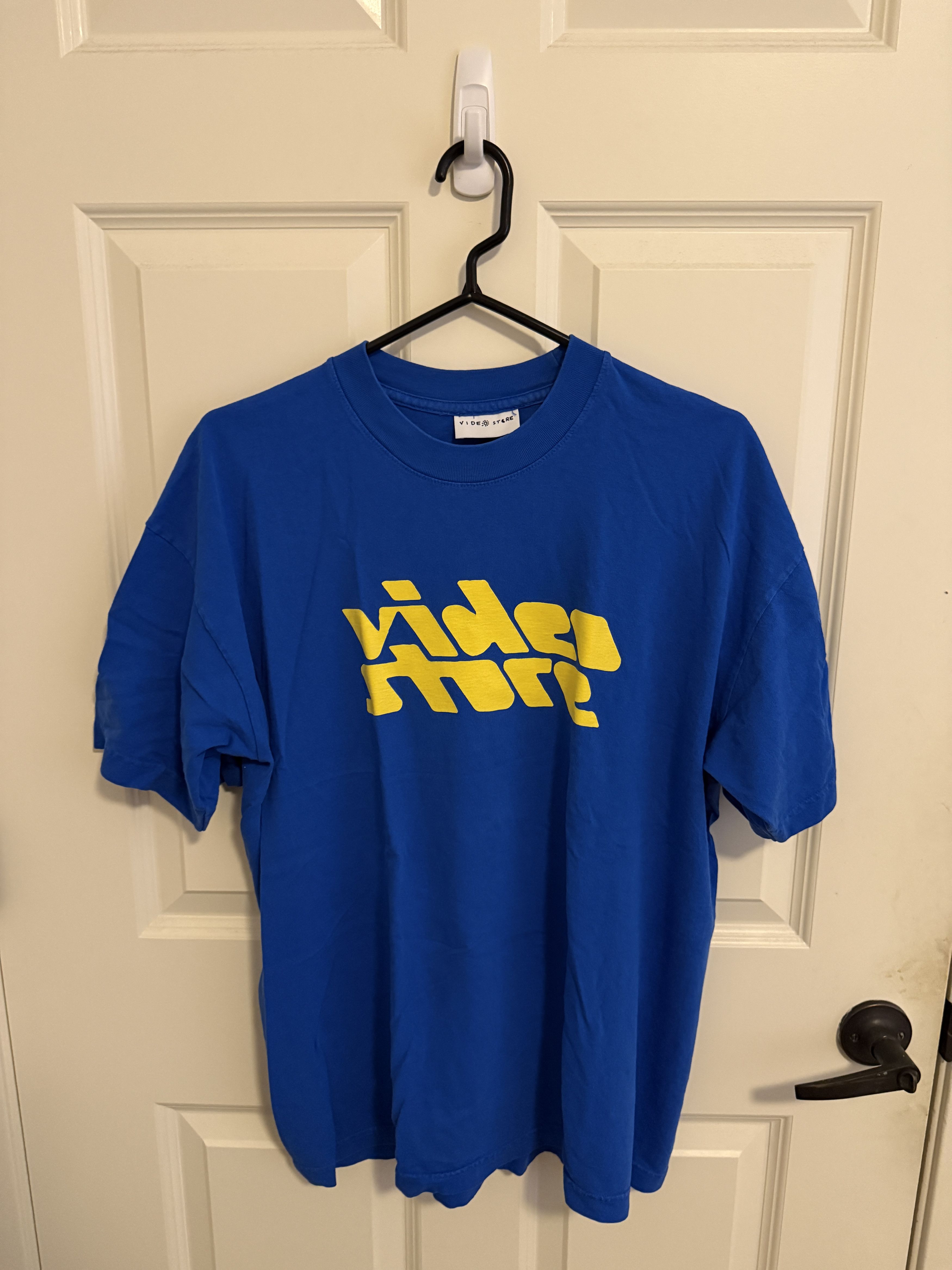 Video Store Apparel Video Store Logo T-Shirt, Blue Size US L / EU 52-54 / 3 - 1 Thumbnail