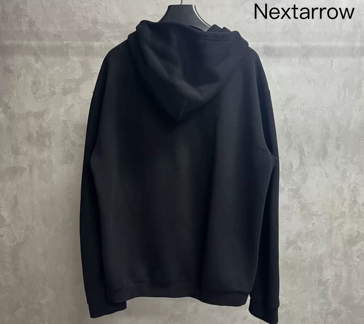 Louis Vuitton Louis Vuitton 24 latest embroidered long sleeved sweatshirt Size US XXL / EU 58 / 5 - 2 Thumbnail
