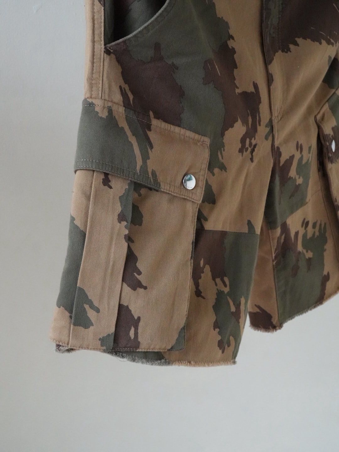Celine Celine Bermuda Cargo Shorts Size US 32 / EU 48 - 5 Thumbnail