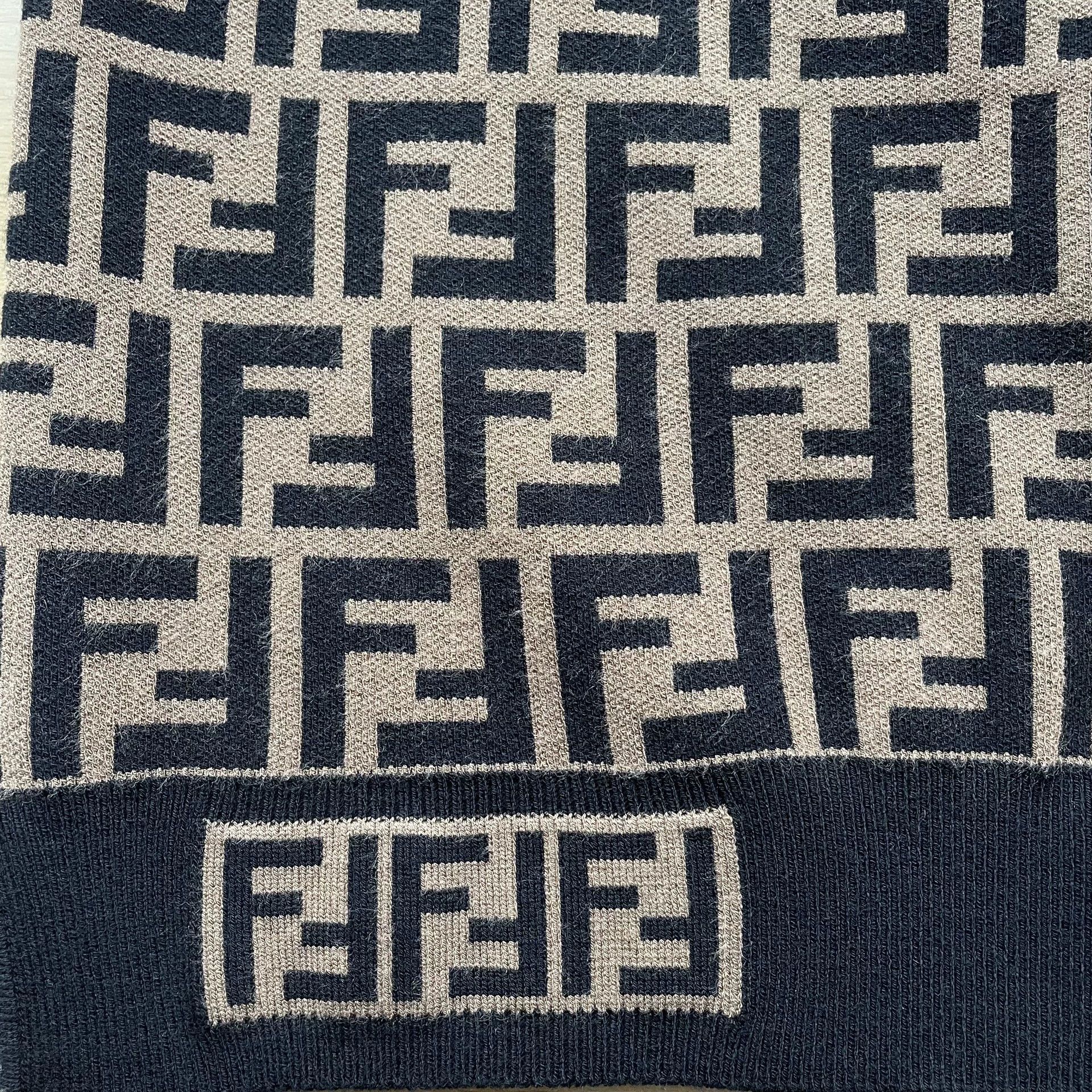 Fendi FENDI FF Logo All Over SS Knit Top W Brown 38 99N Size XS / US 0-2 / IT 36-38 - 3 Thumbnail