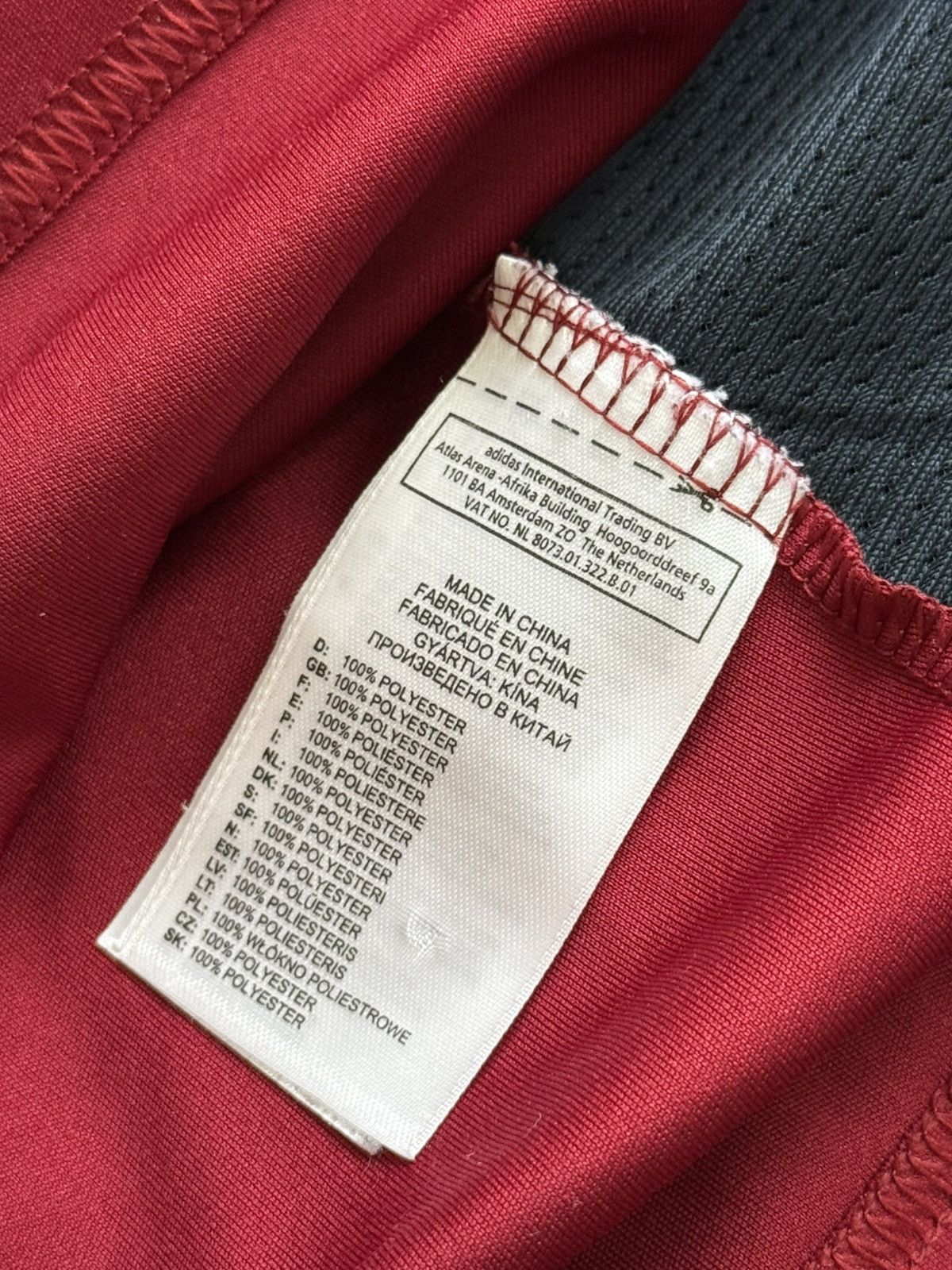 Adidas 2009/10 Adidas Denmark Home soccer jersey football tshirt Size US L / EU 52-54 / 3 - 6 Thumbnail