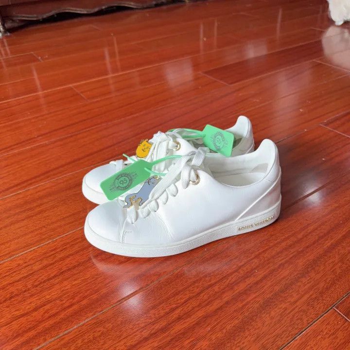 Louis Vuitton Louis Vuitton Frontrow Cat Illustration White Sneakers -250 Size US 5 / IT 35 - 1 Thumbnail