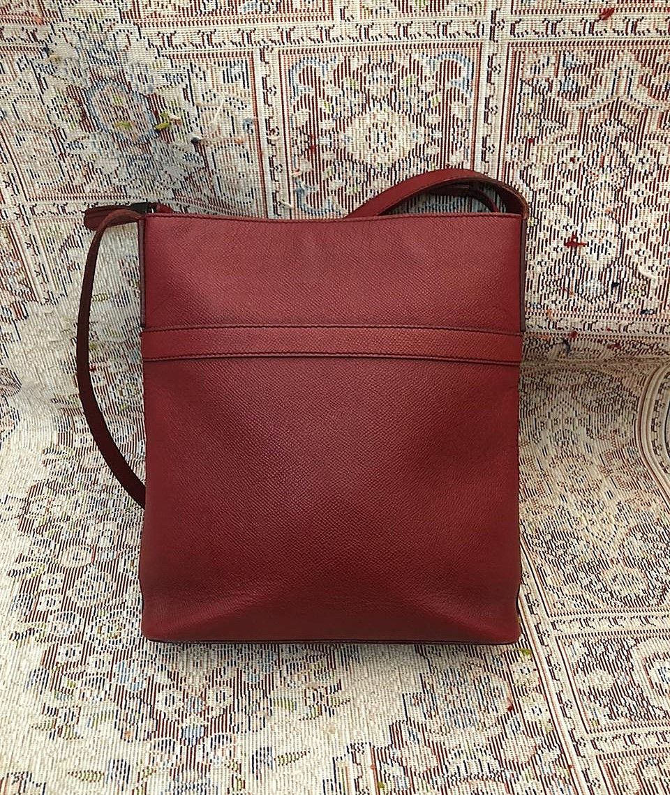 Burberry Burberry Red Leather Crossbody Messenger Bag Size ONE SIZE - 2 Thumbnail