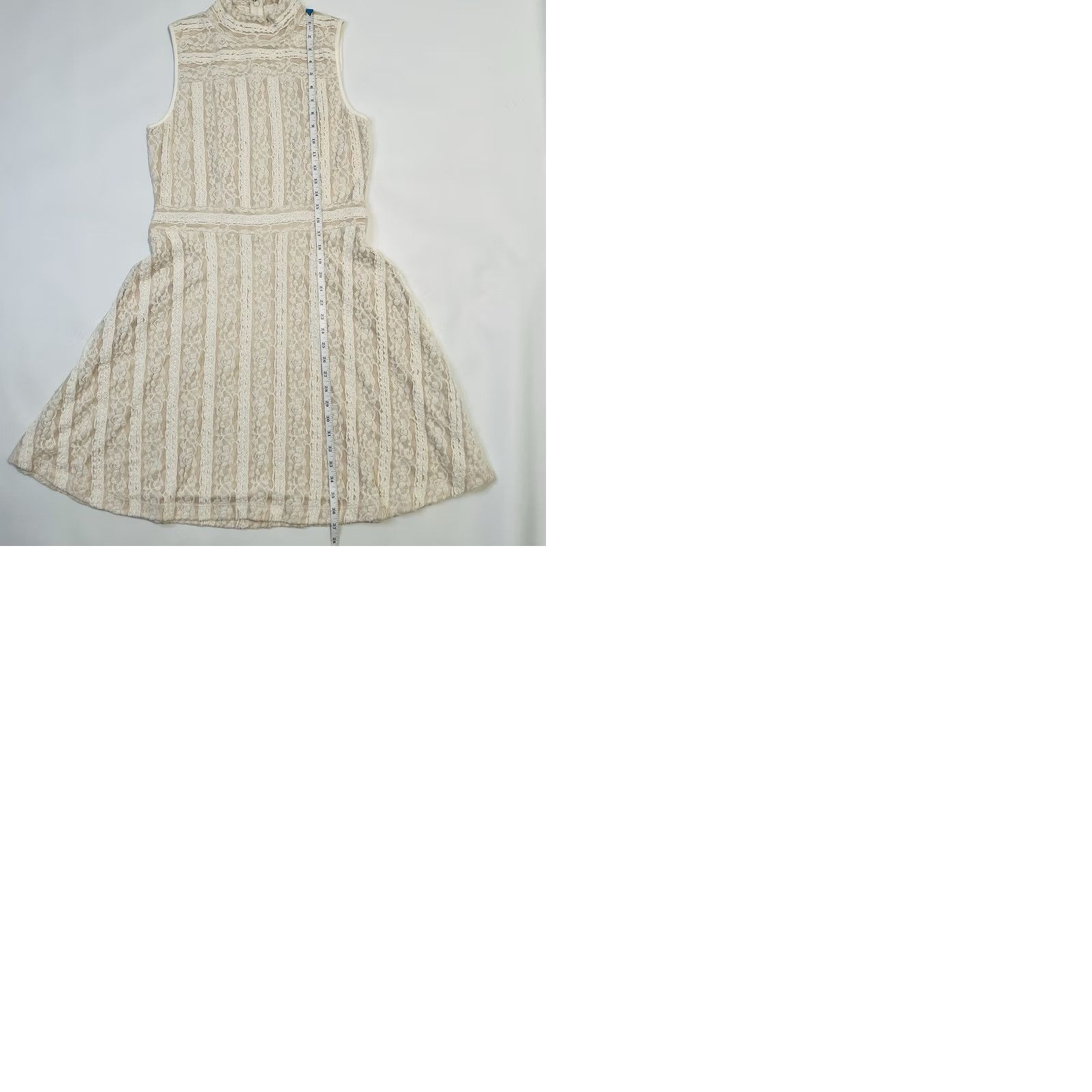 Vince Camuto Vince Camuto Dress Women’s Size Medium Ivory Victorian Lace Sleeveless Mock Neck Knee Length A-Line Formal Wedding Party/Cocktail Cowgirl 2020s Womens Size M / US 6-8 / IT 42-44 - 9 Thumbnail