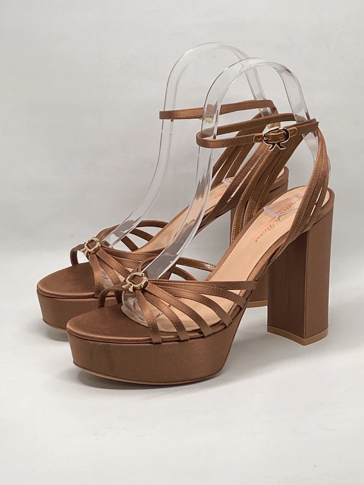 Gianvito Rossi GIANVITO ROSSI Crepe Ankle-Strap Platform Sandals size 36.5 Size US 6.5 / IT 36.5 - 6 Thumbnail