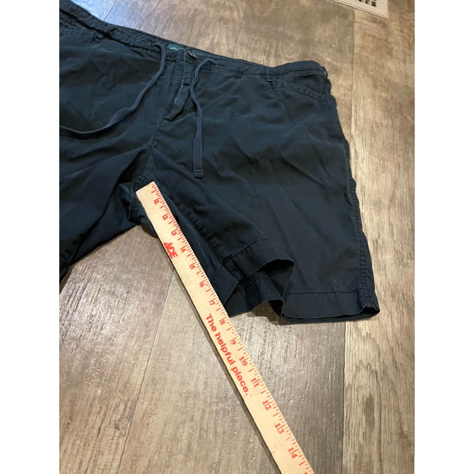 Ralph Lauren Lauren Ralph Lauren Shorts Womens 16W Black Draw String Khakis & Chinos Shorts Women 16W Black Size 38" / US 16 / IT 52 - 2 Thumbnail
