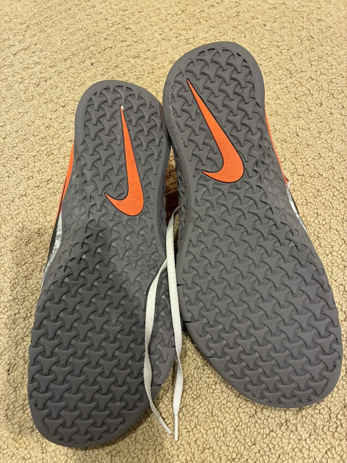 Nike Nike Metcon 4 in Grey Camo/Orange Size US 10 / EU 43 - 5 Thumbnail