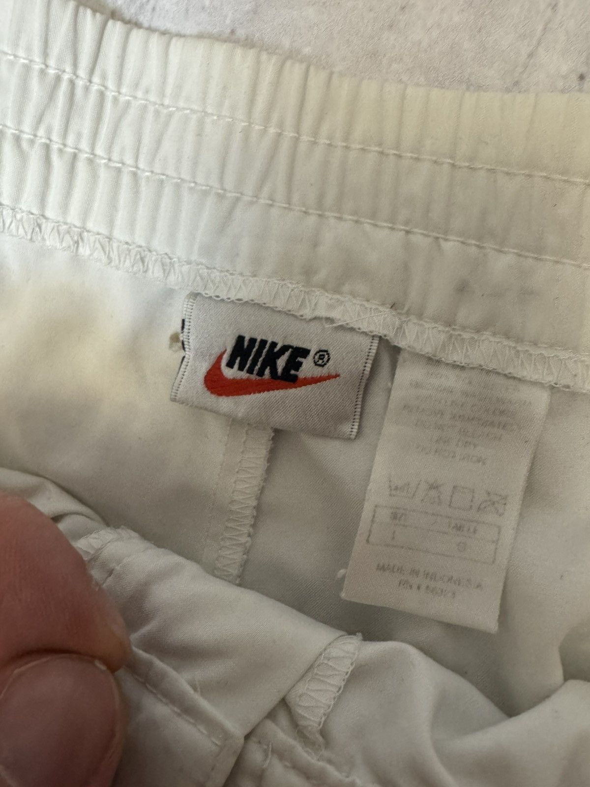 Nike × Vintage Nike Shorts 90s Vintage Size US 34 / EU 50 - 4 Thumbnail