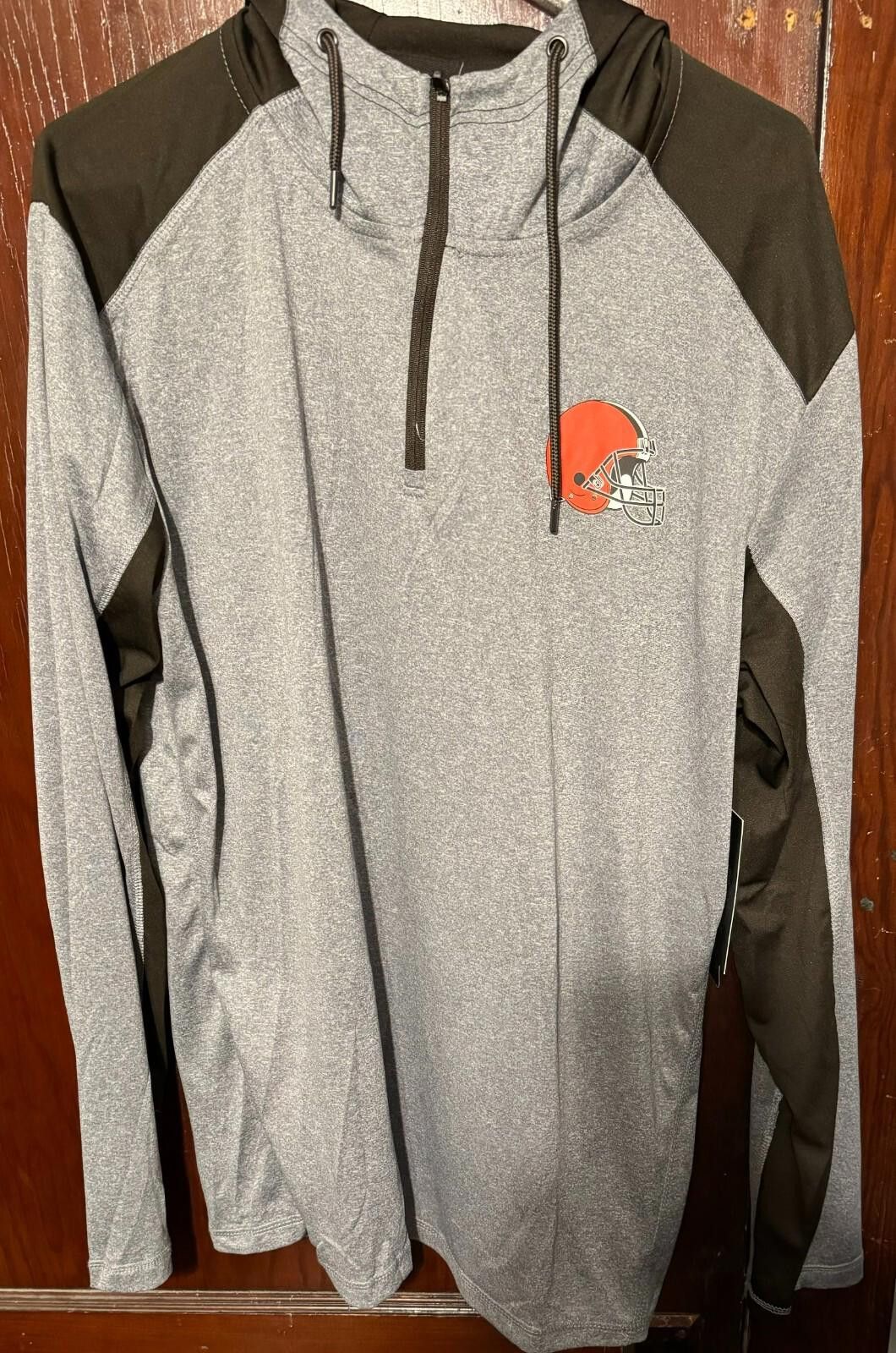 Other Cleveland Browns Pullover Men L 1/4 Zip Hoodie NEW WITH TAGS Size US L / EU 52-54 / 3 - 1 Thumbnail