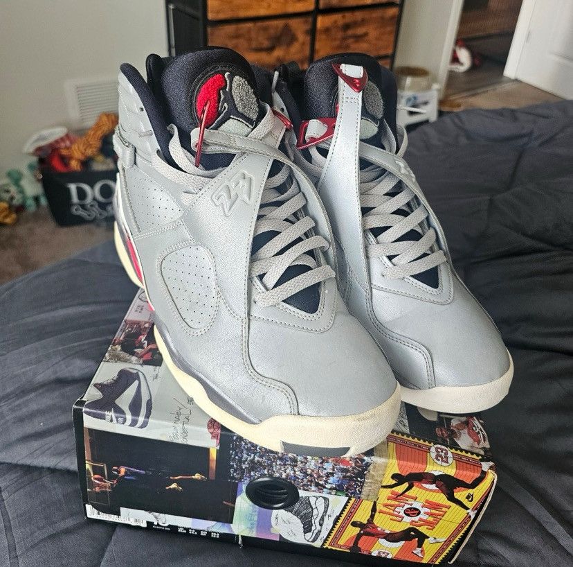 Jordan Brand Jordan 8 Reflection of Champions Size US 10.5 / EU 43-44 - 4 Thumbnail