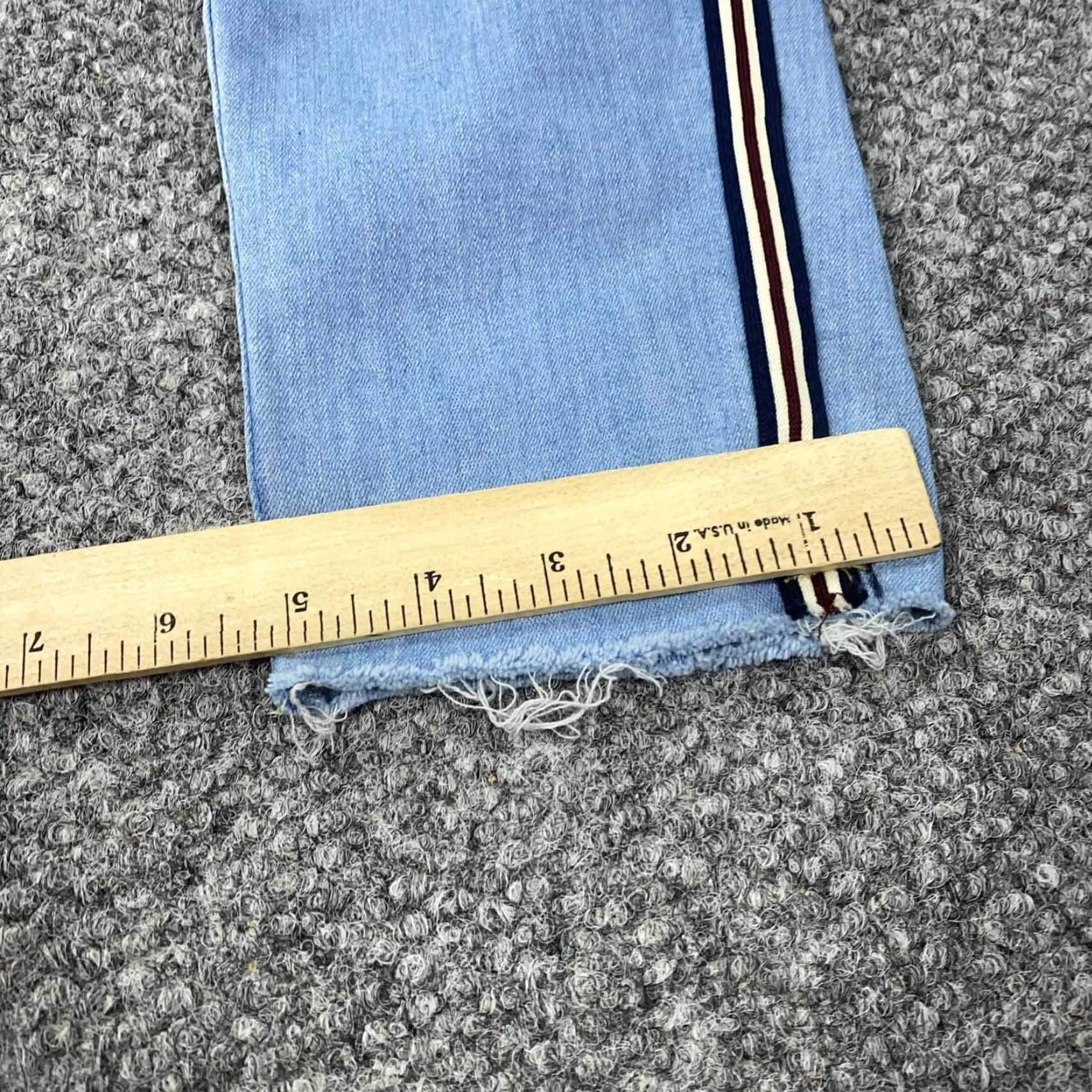 Vintage Iris Jeans Skinny Jeans Womens 15 Light Wash Striped Side Stripe Raw Hem Stretch Denim Jeans Womens 15 Size 36" / US 14 / IT 50 - 5 Thumbnail