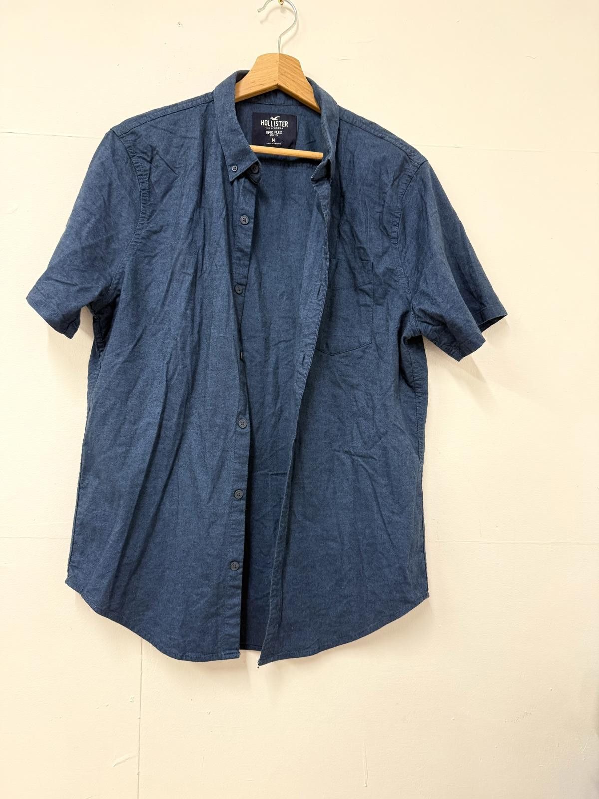 Hollister Hollister Epic Flex Stretch Short Sleeve Shirt Medium Size US M / EU 48-50 / 2 - 1 Thumbnail