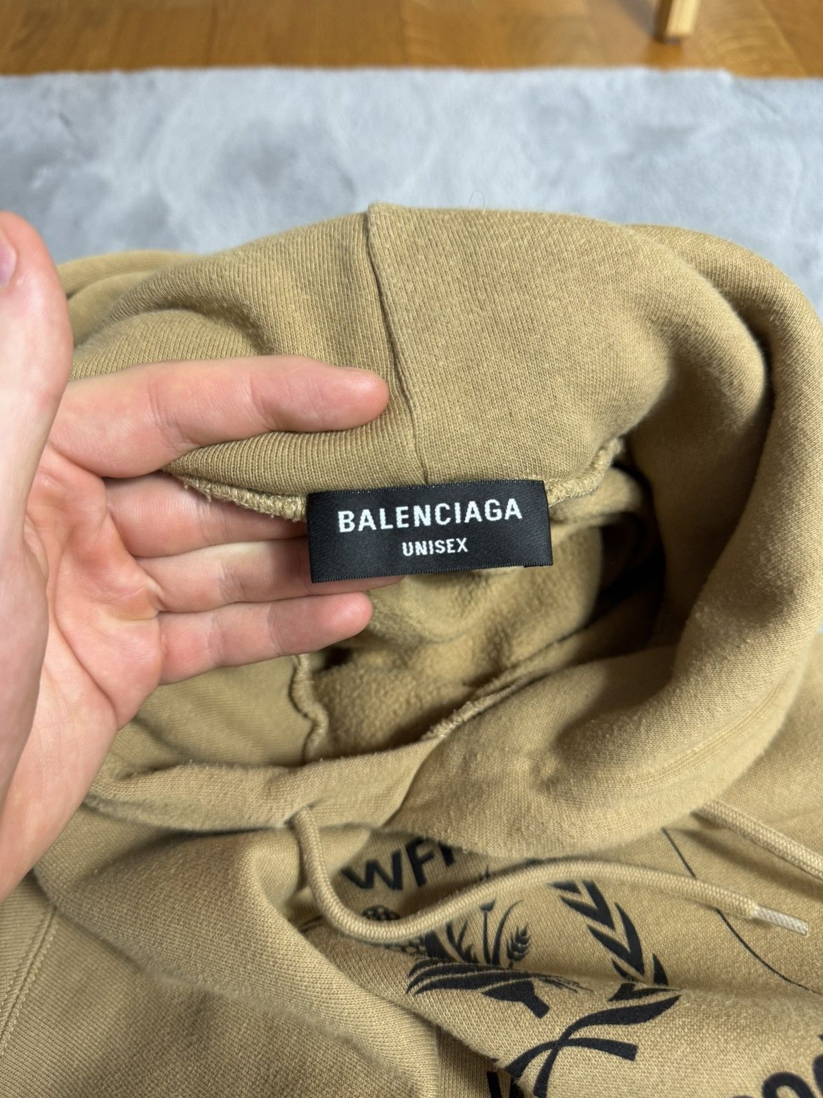 Balenciaga Balenciaga WFP hoodie Size US M / EU 48-50 / 2 - 3 Thumbnail