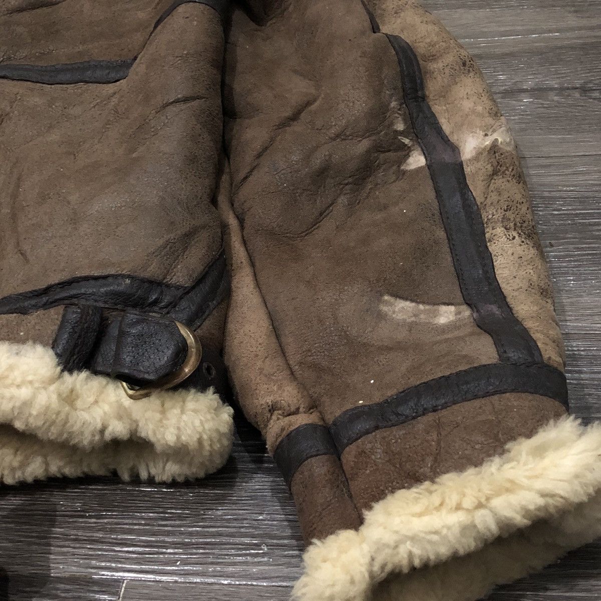 Schott Schott Bros B-3 classic WWII sheepskin leather“bomber”jacket Size US M / EU 48-50 / 2 - 17 Thumbnail