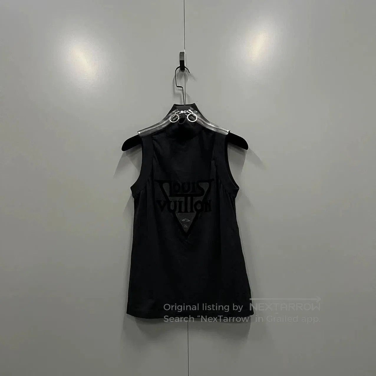 Louis Vuitton Louis Vuitton Black Flocked Logo Vest. Size S / US 4 / IT 40 - 5 Thumbnail