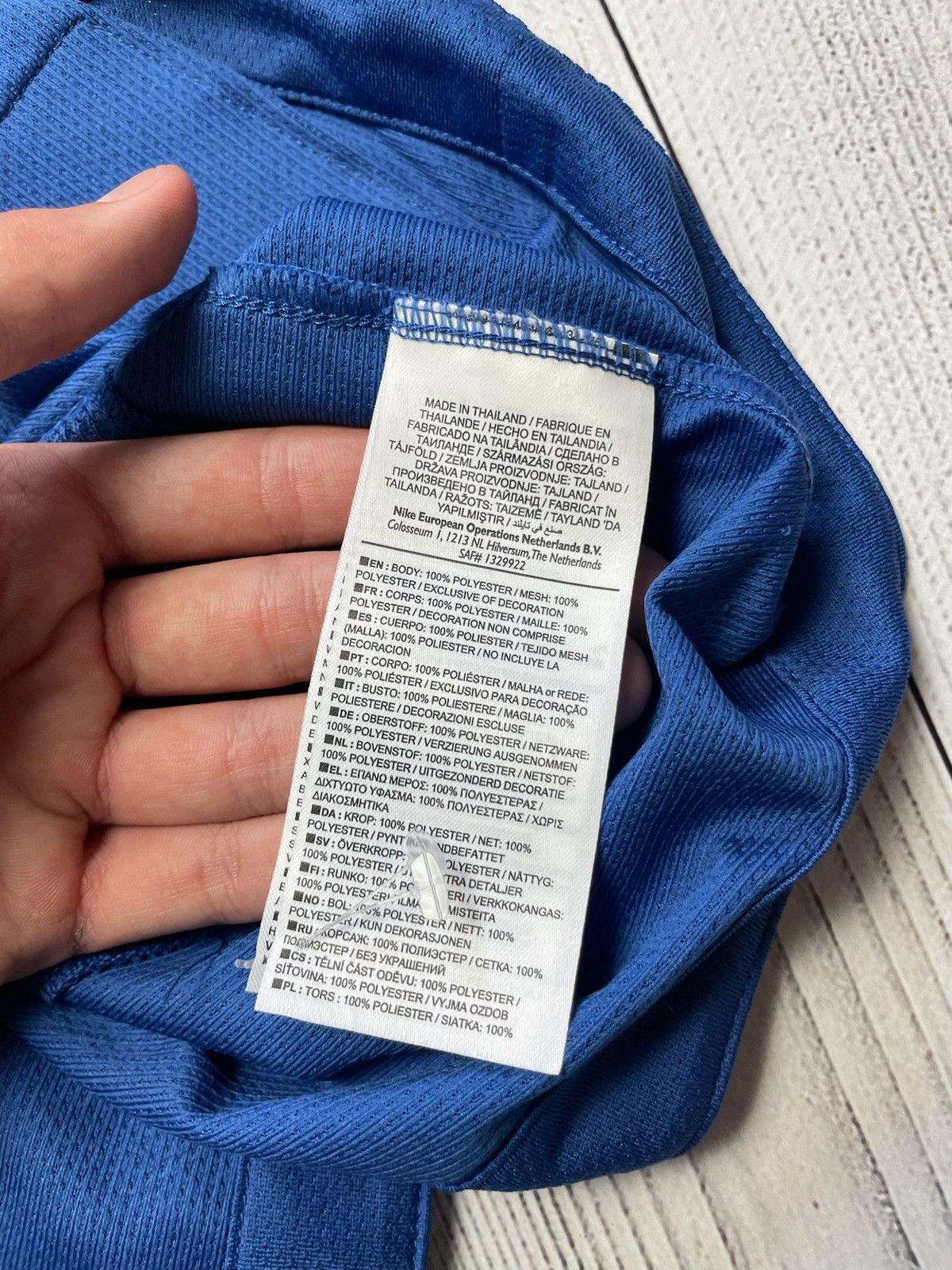 Nike × Vintage Vintage Nike Barcelona soccer jersey size M tee rare Size US M / EU 48-50 / 2 - 6 Thumbnail