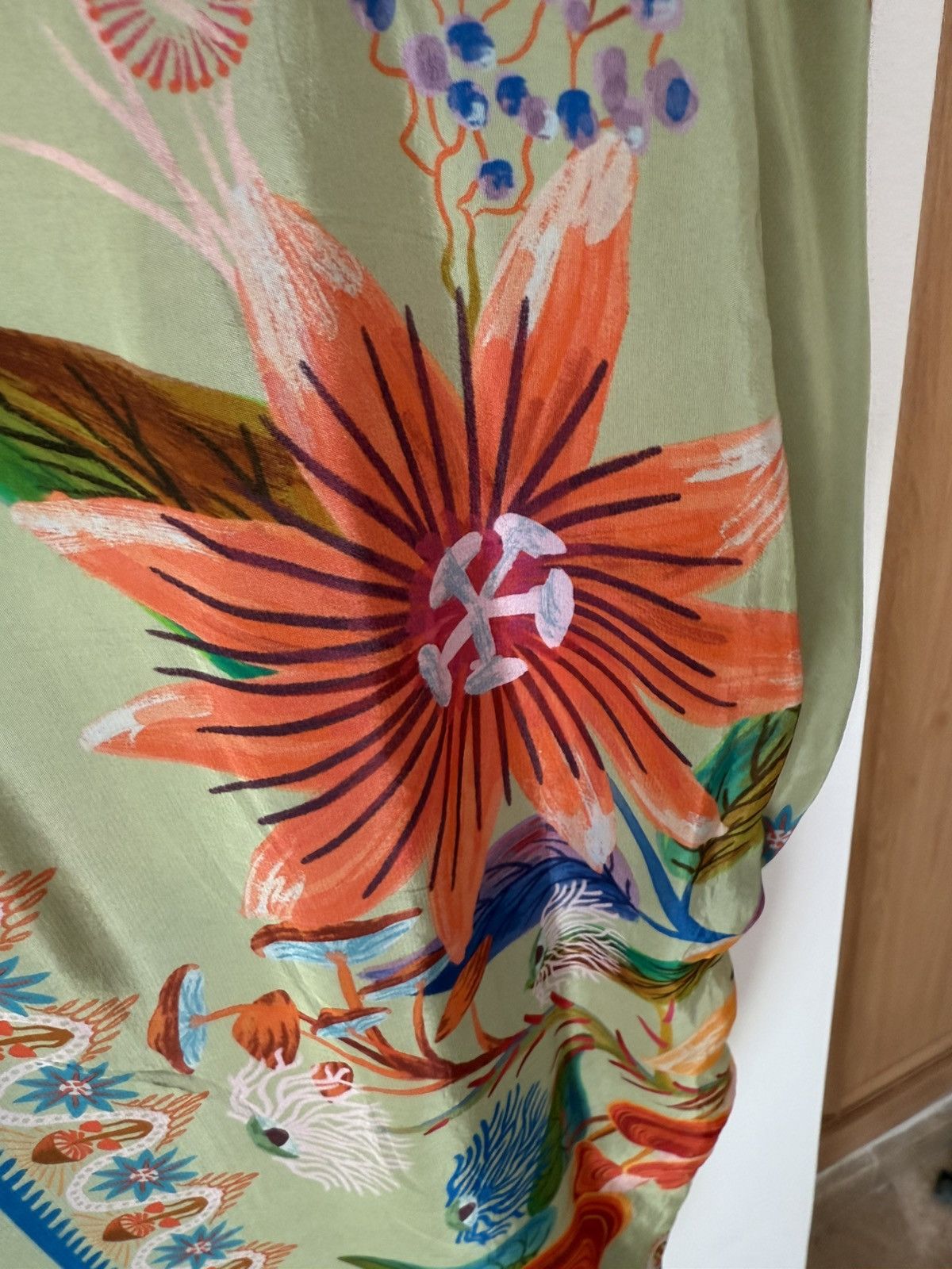 Farm Rio Farm Rio XL viscose shirt Size US XL / EU 56 / 4 - 4 Thumbnail