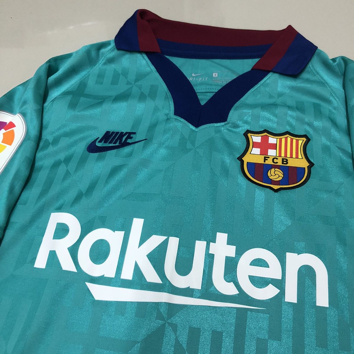 Nike Barcelona 19/20 third away shirt #10 Messi Size US S / EU 44-46 / 1 - 3 Thumbnail