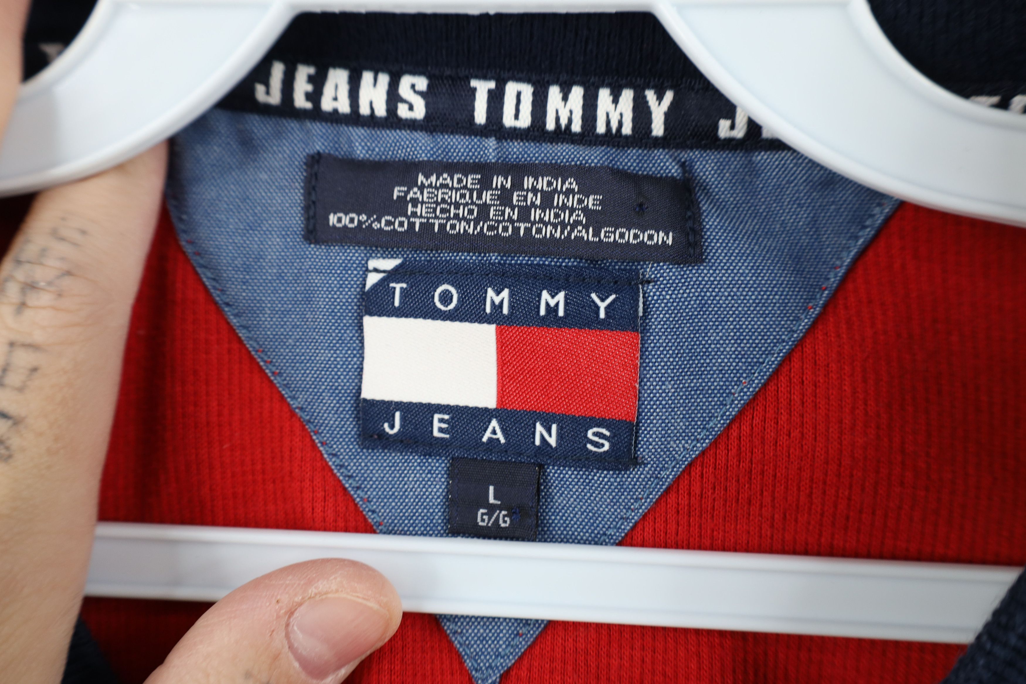 Tommy Hilfiger Vintage 90s Tommy Hilfiger Waffle Knit Half Zip T-Shirt Size US L / EU 52-54 / 3 - 9 Thumbnail