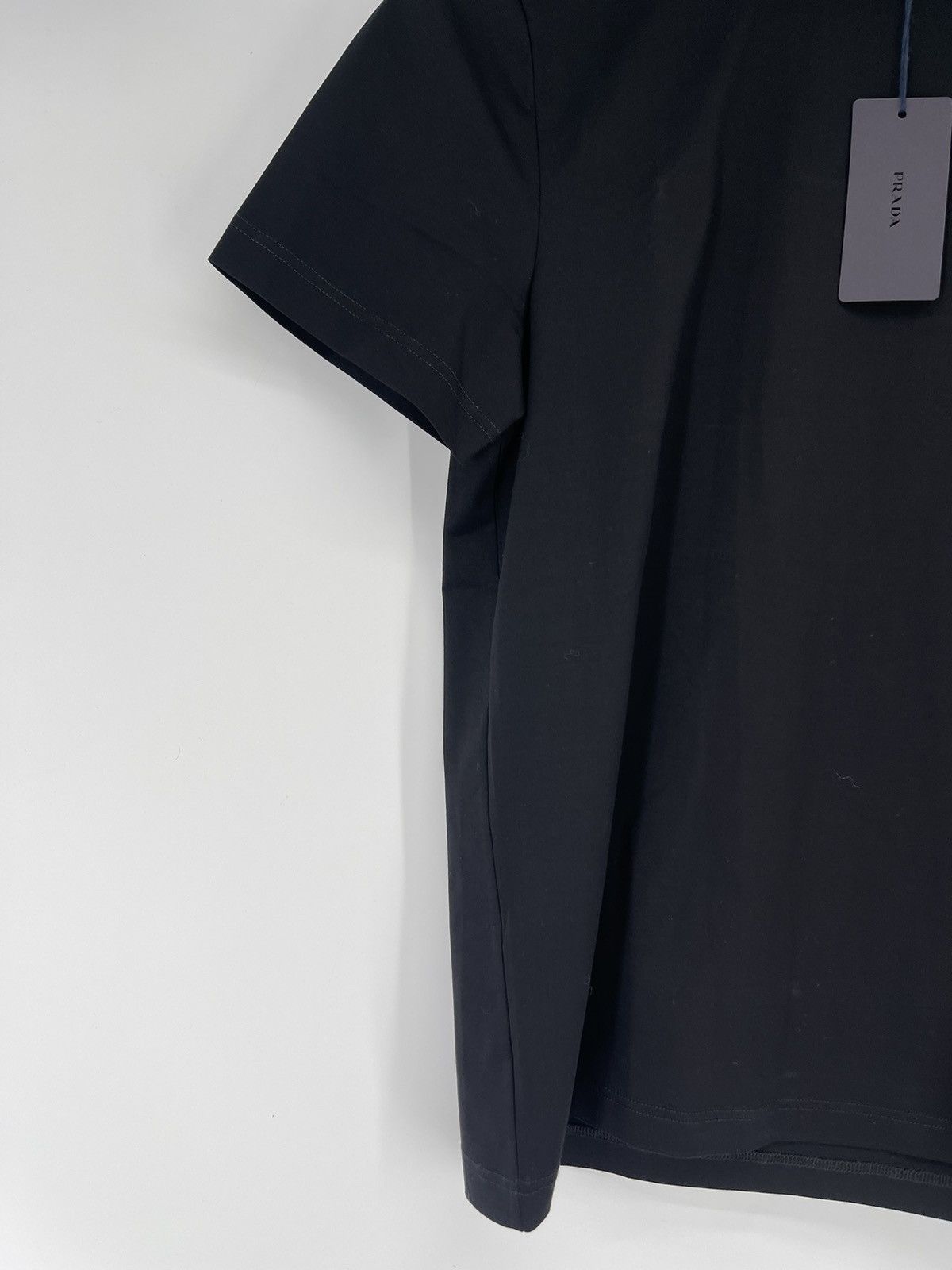 Prada Prada Logo Crew Neck T-shirt Size S Size US S / EU 44-46 / 1 - 3 Thumbnail