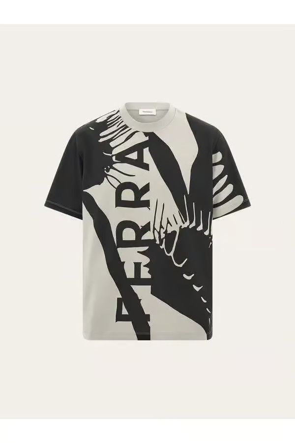Salvatore Ferragamo o1s1rm0126 Venus Print T-Shirt in White/Black Size US S / EU 44-46 / 1 - 1 Thumbnail
