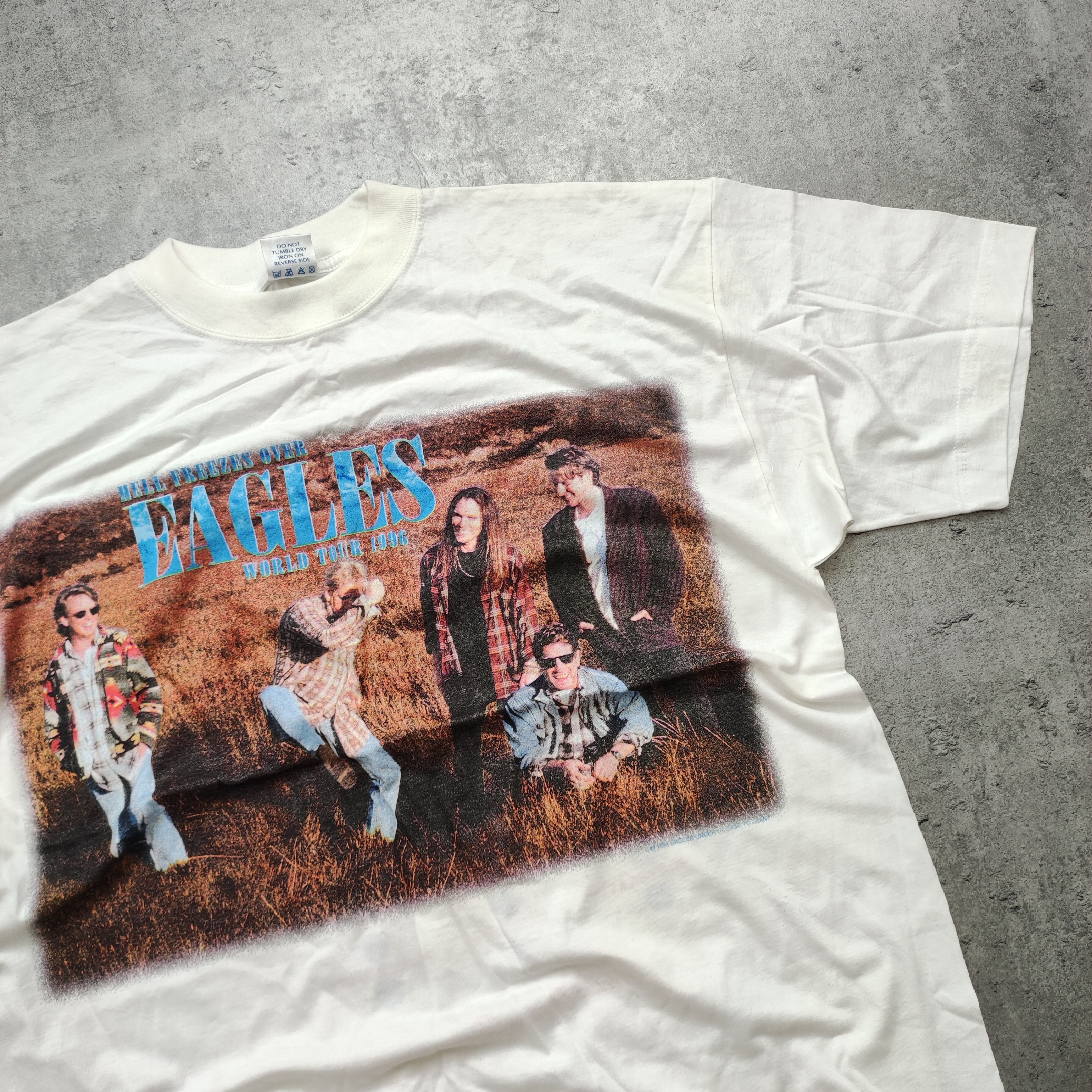 Band Tees × Vintage RARE Vintage 1994 Eagles World Tour 1996 Promo Tee Size US L / EU 52-54 / 3 - 3 Thumbnail