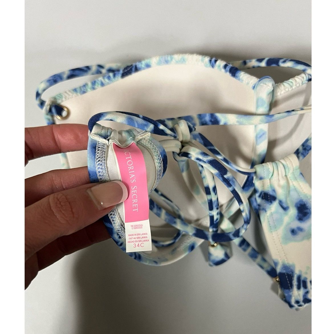 Victoria's Secret × Vintage Victoria’s Secret Tie Dye Bikini Top Bathing Suit 34C 🤍🩵✨ Size S / US 4 / IT 40 - 4 Thumbnail