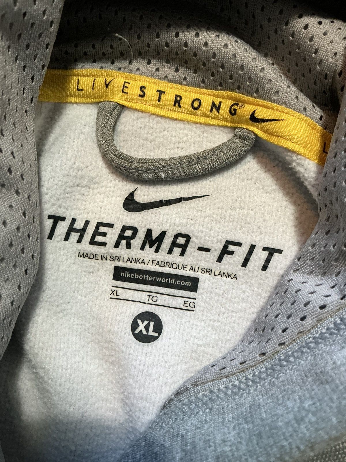 Nike Nike Therma Fit Livestrong Lance Armstrong Pullover Hoodie Size US XL / EU 56 / 4 - 5 Thumbnail