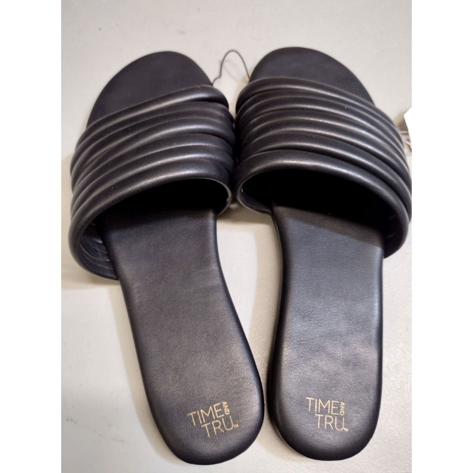 Vintage Time And Tru Women's Black Multi-Band Slide Flat Sandals Memory Foam Size 9 Size US 9 / IT 39 - 2 Thumbnail