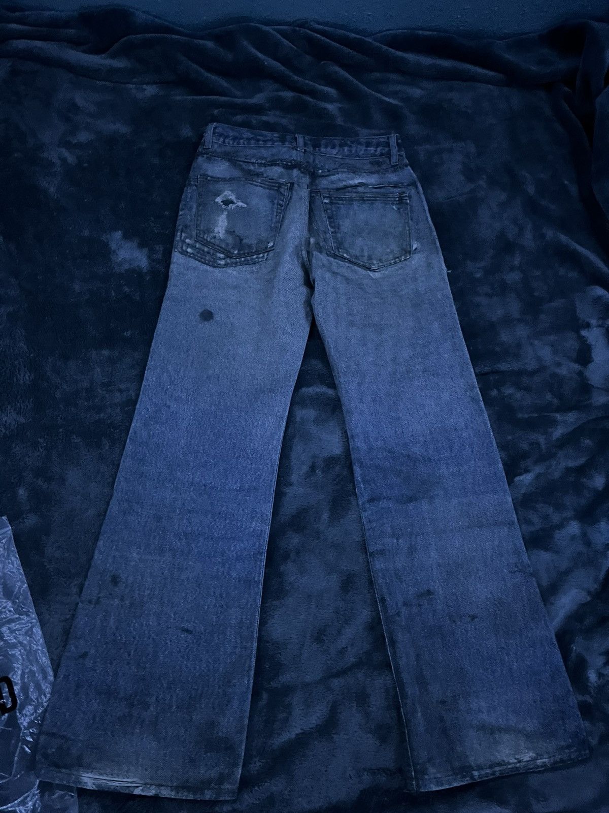 Japanese Brand Undeveloped “Wideboy distress print denim” Size US 31 - 2 Thumbnail