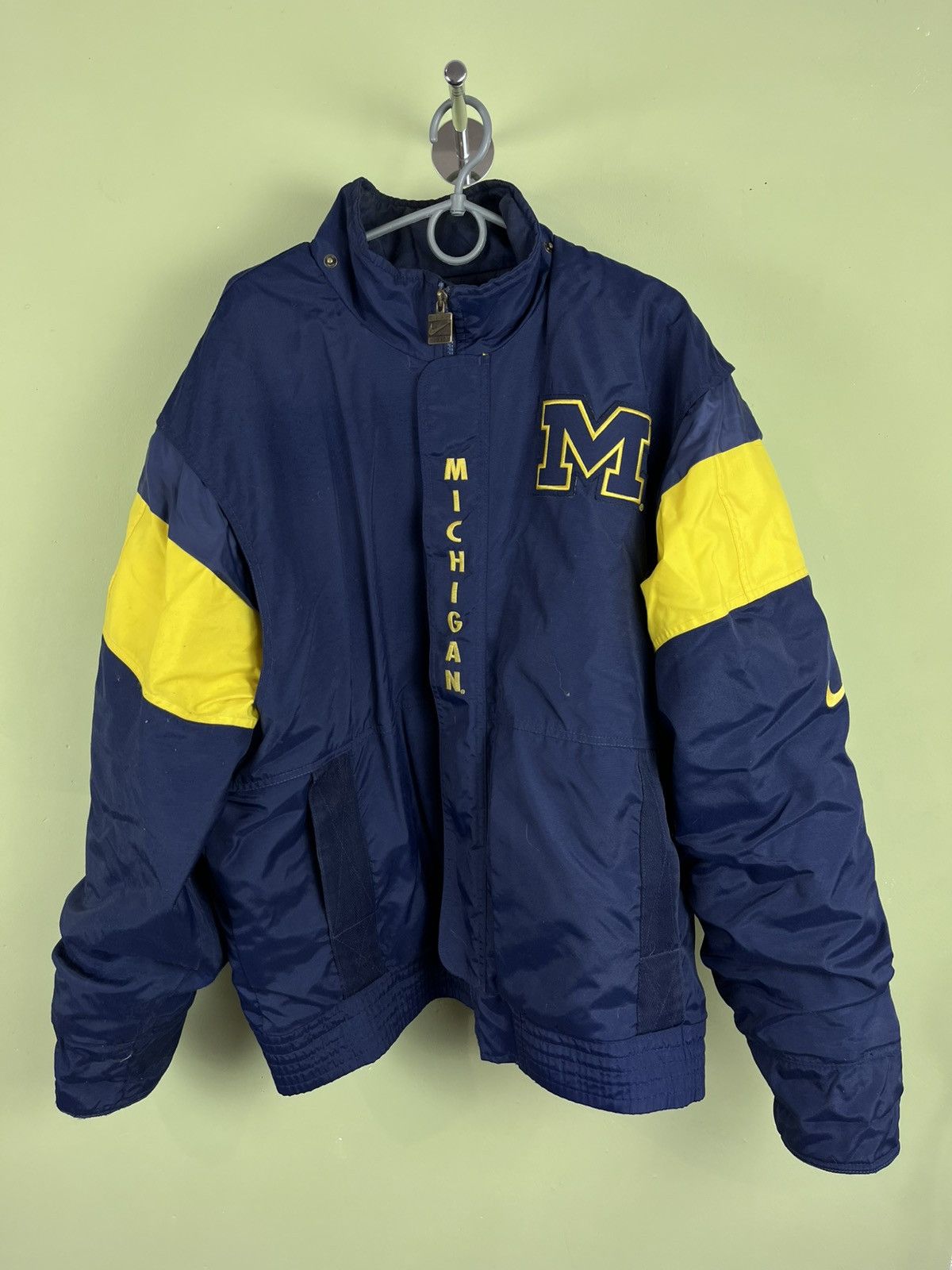 Vintage 90s Nike Michigan Football Puffer Bomber Jacket
